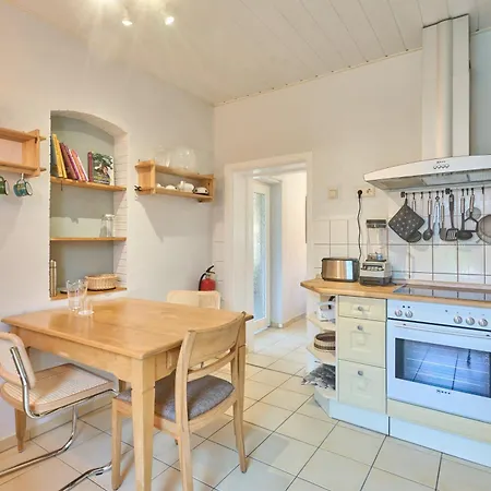 Familiennest Am Mueritzsee Mit Kamin & Sauna Prázdninový dům