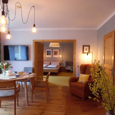 Familiennest Am Mueritzsee Mit Kamin & Sauna بيت للعطل *