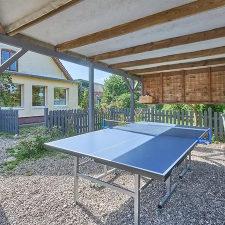 Дом отдыха Familiennest Am Mueritzsee Mit Kamin & Sauna