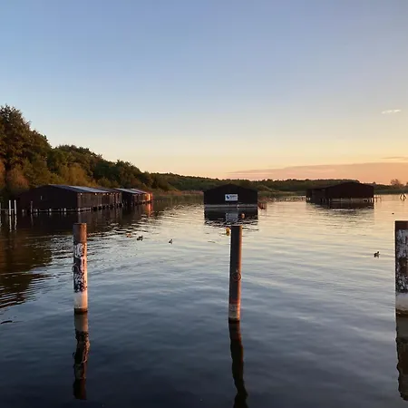Familiennest Am Mueritzsee Mit Kamin & Sauna
