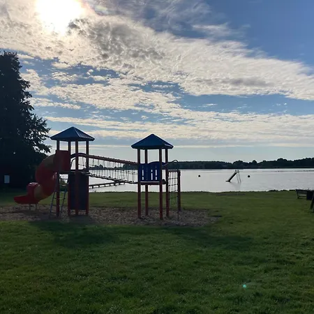 Prázdninový dům Familiennest Am Mueritzsee Mit Kamin & Sauna *