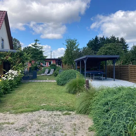 Familiennest Am Mueritzsee Mit Kamin & Sauna Holiday home *