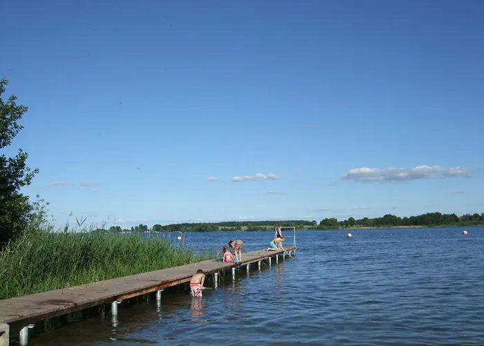 Familiennest Am Müritzsee Mit Kamin&sauna Sietow Dorf