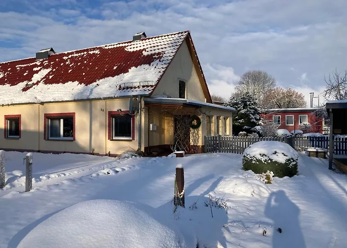 Familiennest Am Müritzsee Mit Kamin&sauna Сasa de vacaciones