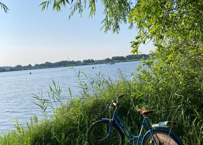Familiennest Am Müritzsee Mit Kamin&sauna Сasa de vacaciones *