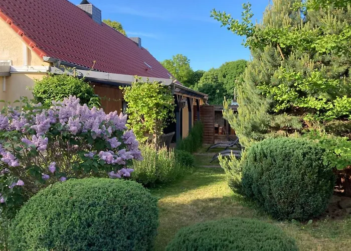 Familiennest Am Müritzsee Mit Kamin&sauna Sietow Dorf